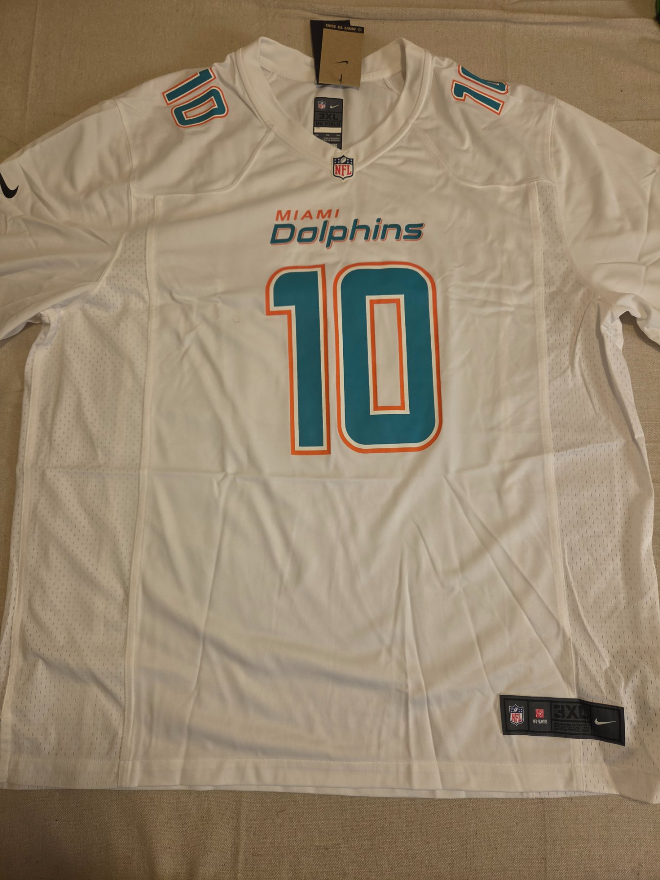 Nike Miami Dolphins Tyreek Hill #10 NFL Jersey Men 3XL White