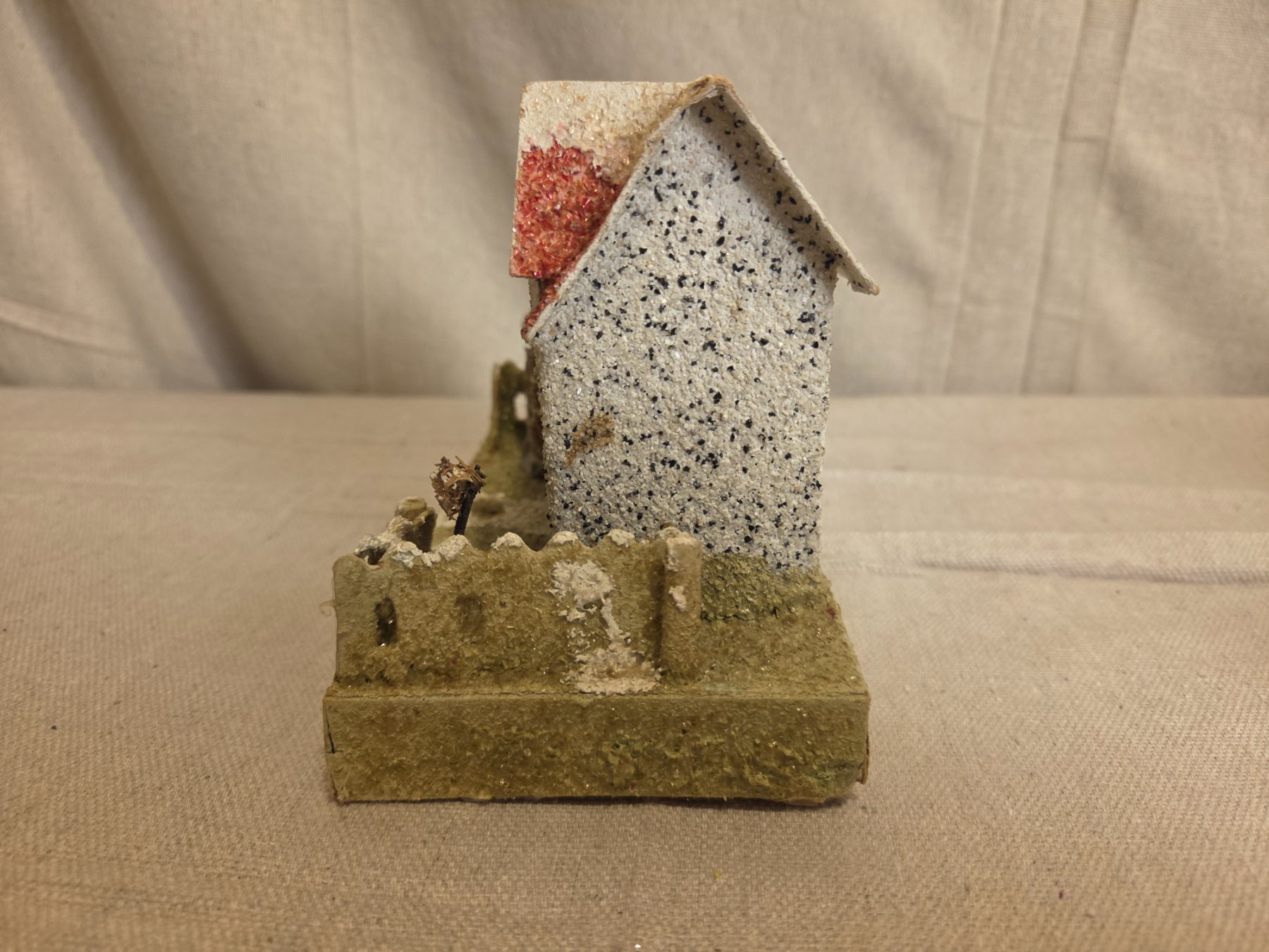 Vintage Christmas Putz House Paper Mache Collectible - Image 6