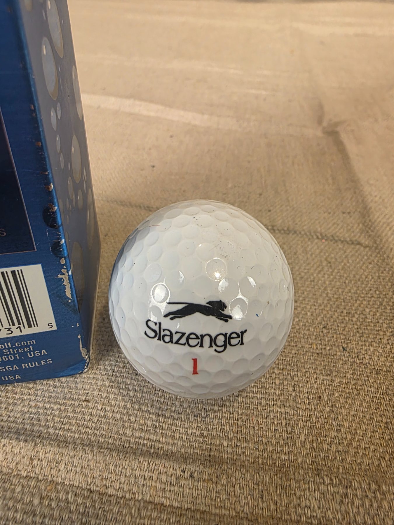 Slazenger Raw Distance Conditions Golf Balls 3 Pack Sleeve White - Image 3