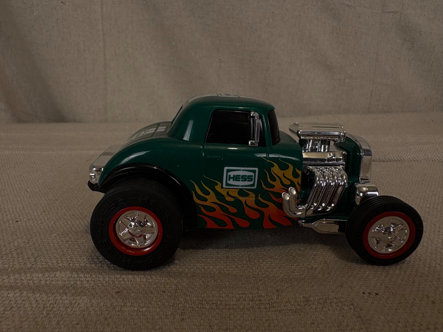 Hess 2022 Green Hot Rod Toy Car Collectible Pullback Racer - Image 3
