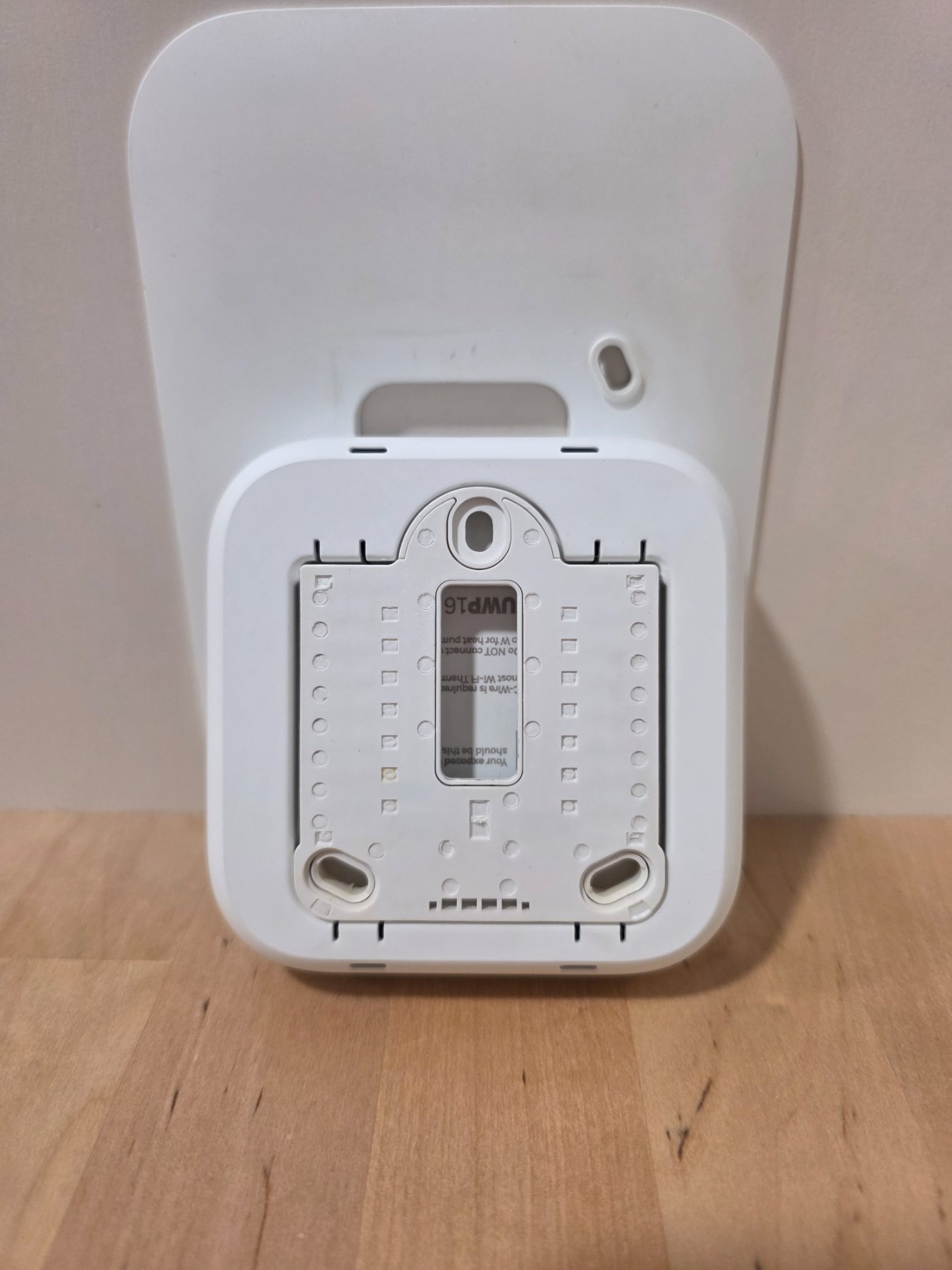 Amazon Smart Thermostat with Honeywell Home Technology Works with Alexa - Image 4