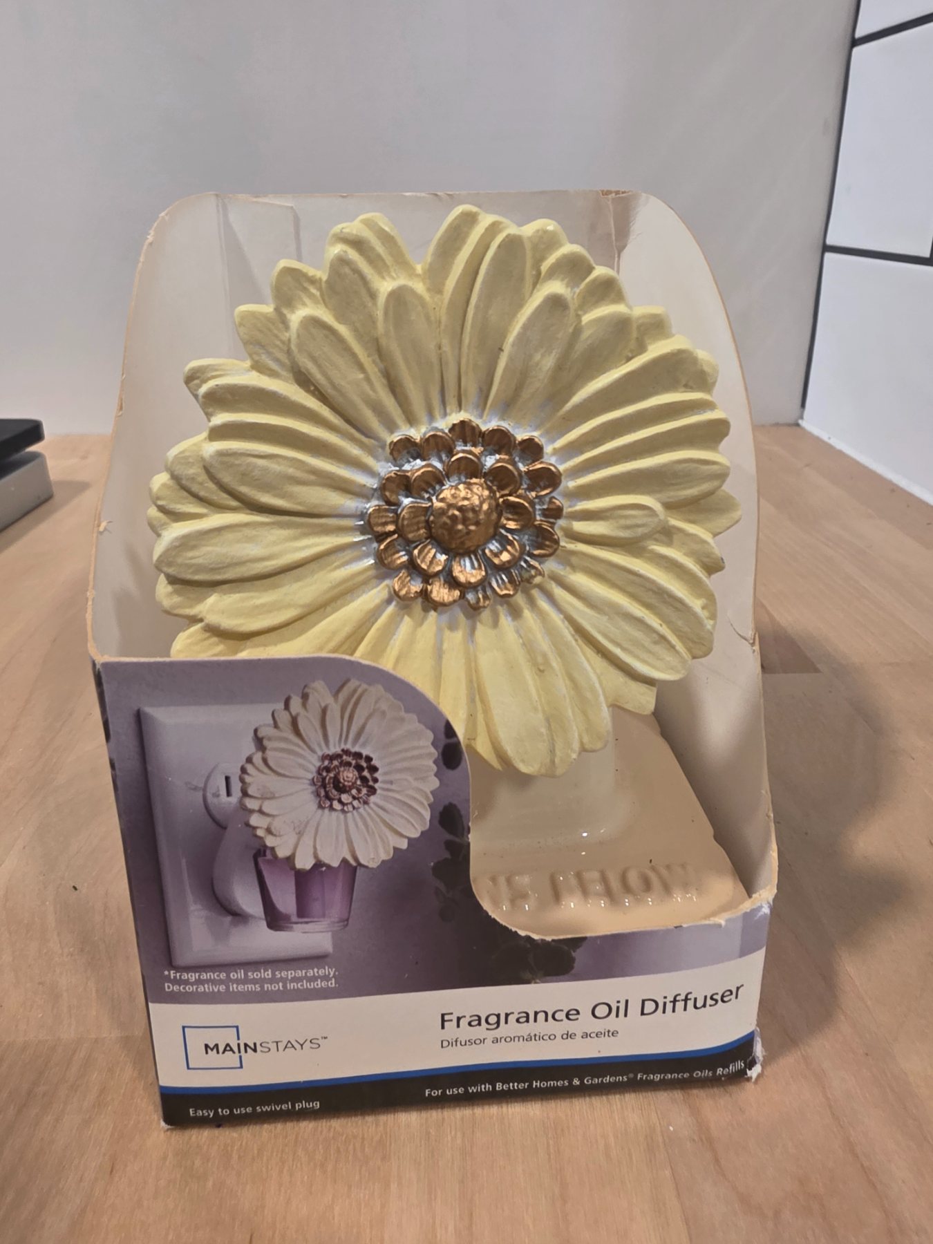 Mainstays Gerbera Flower Plug-In Fragrance Oil Diffuser