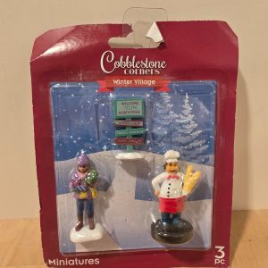 Cobblestone Corners Winter Village 3 Pc Miniatures Chef Shopper North Pole Sign