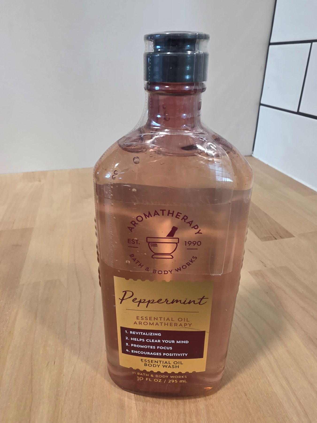 Bath & Body Works Aromatherapy Peppermint Essential Oil Body Wash 10 oz