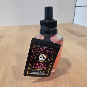 Bath & Body Works Wallflowers Ghoul Friend Home Fragrance Refill 0.8 oz