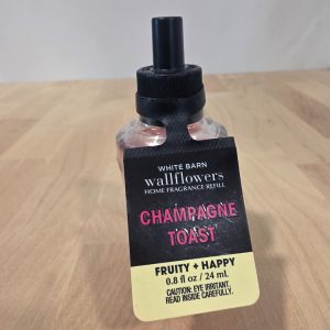 White Barn Wallflowers Champagne Toast Home Fragrance Refill 0.8 fl oz