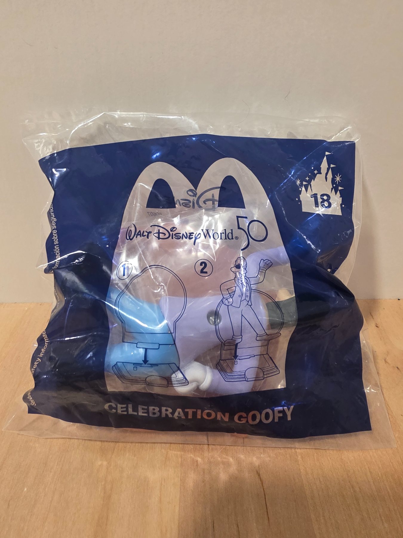 2021 McDonald's Disney World 50th Celebration Goofy #18 Toy