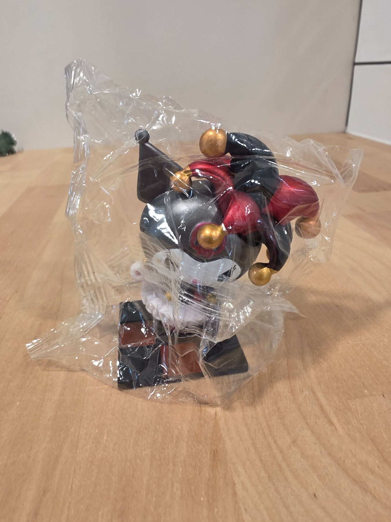 Sanrio Kuromi Poker Kingdom Joker Collectible Figurine Black Red