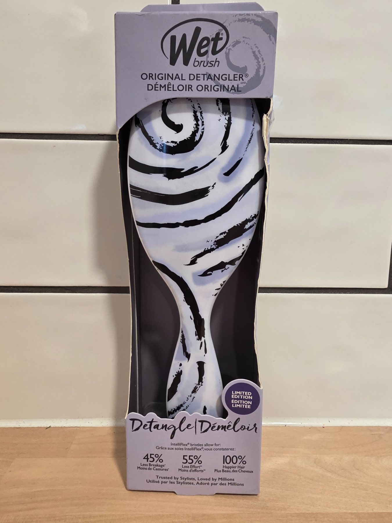 Wet Brush Original Detangler Limited Edition Black White Lavender Swirl
