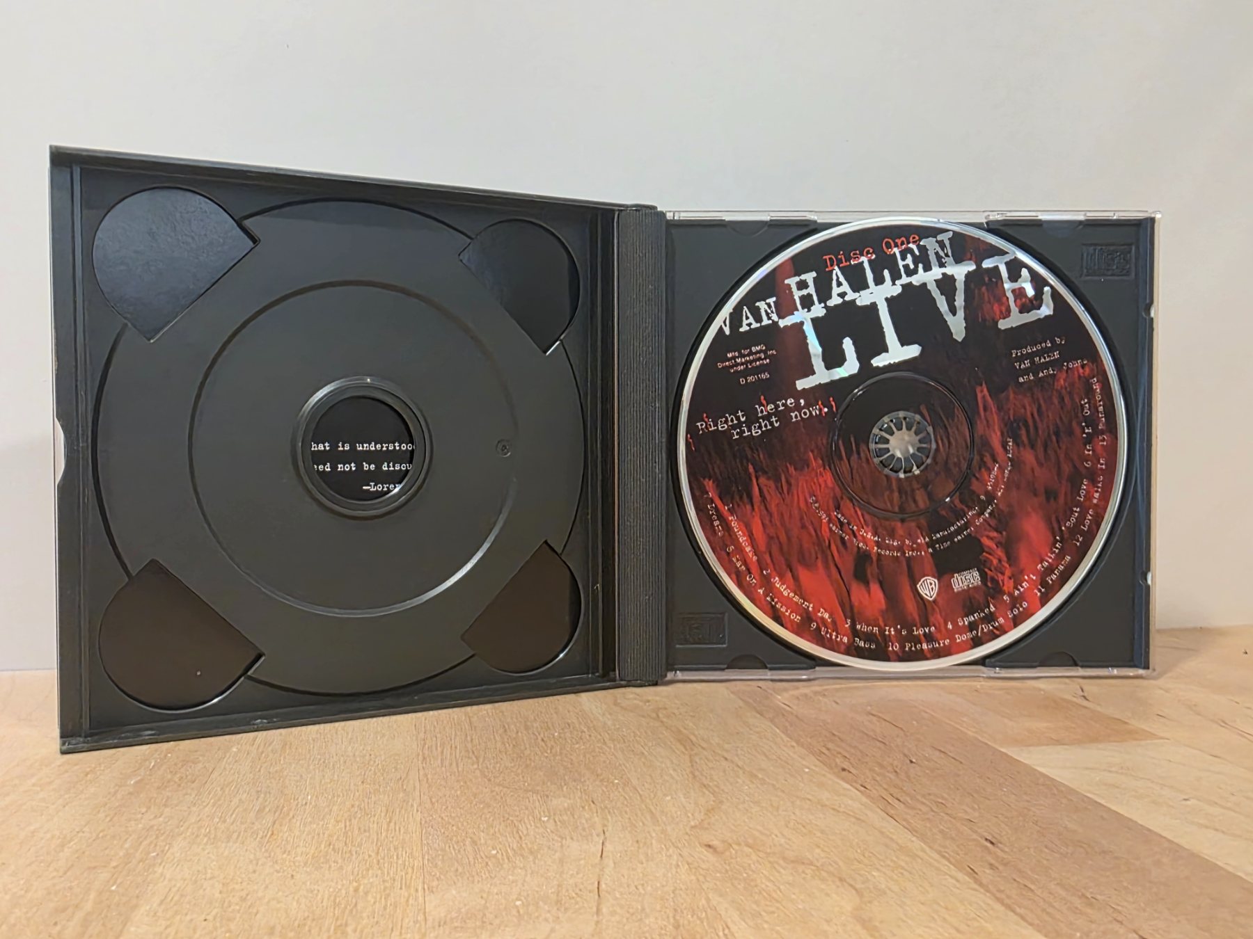 Van Halen Live: Right Here, Right Now 2 CD Set 1993 - Image 4