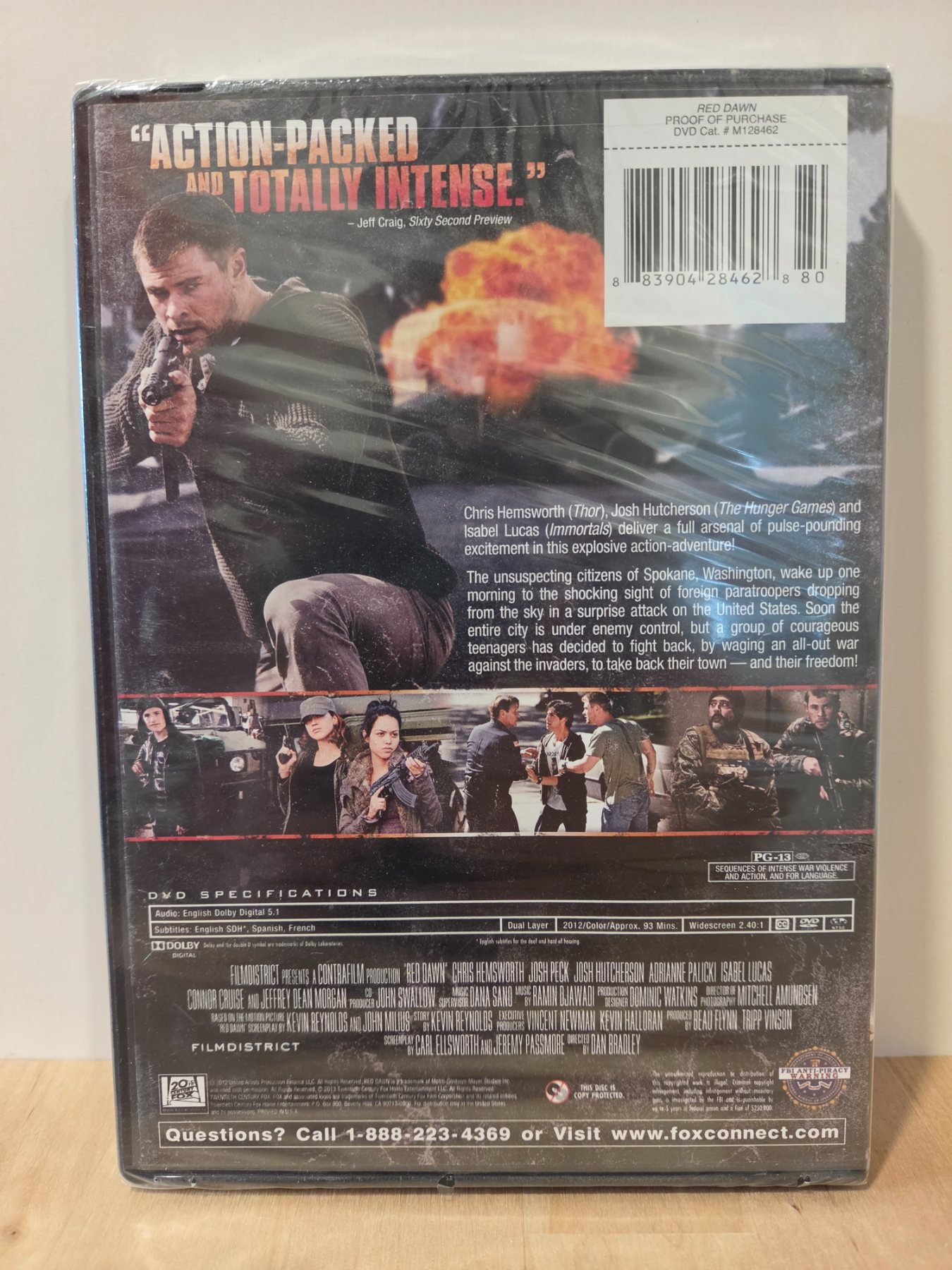 Red Dawn DVD 2012 Chris Hemsworth Josh Hutcherson Widescreen - Image 2