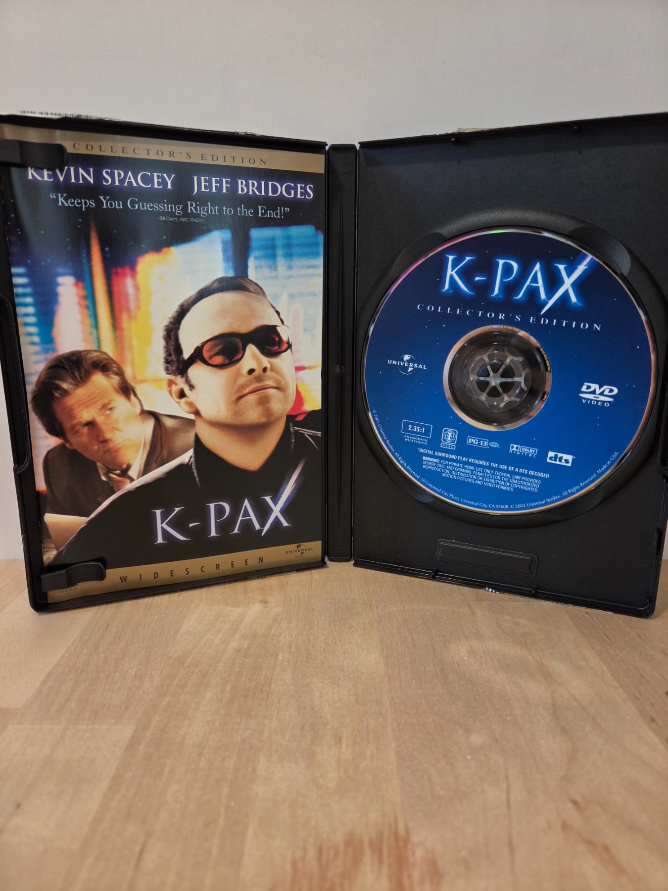 K-PAX Collector's Edition Widescreen DVD Kevin Spacey Jeff Bridges - Image 3