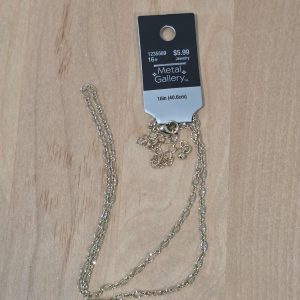 Metal Gallery 16 in Gold Tone Twisted Oval Link Chain Necklace