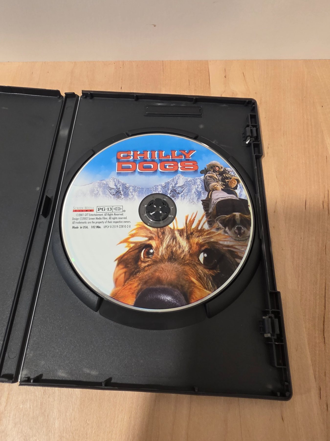 Chilly Dogs DVD Skeet Ulrich Leslie Nielsen Natasha Henstridge - Image 3
