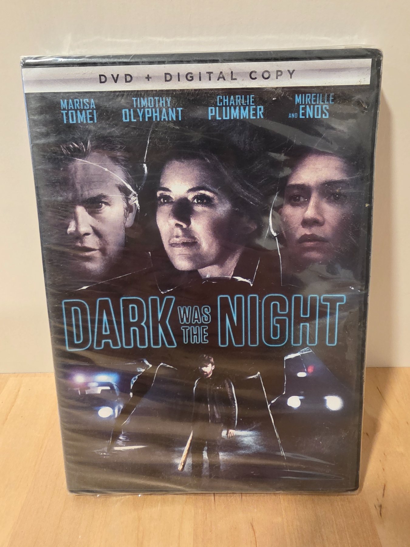 Dark Was the Night DVD 2018 Marisa Tomei Timothy Olyphant