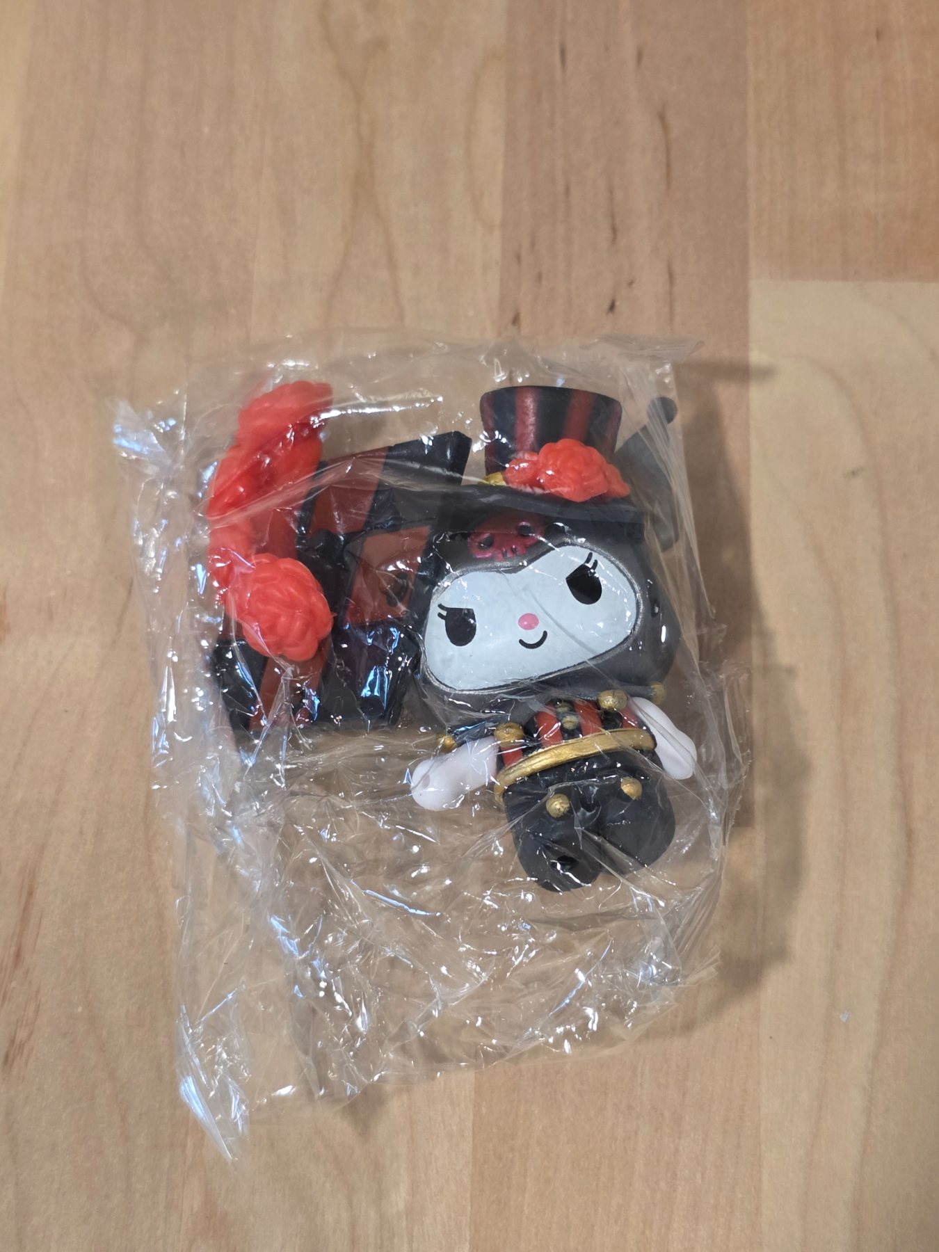 Sanrio Kuromi Poker Kingdom Hatter Figure with Display Stand & Roses