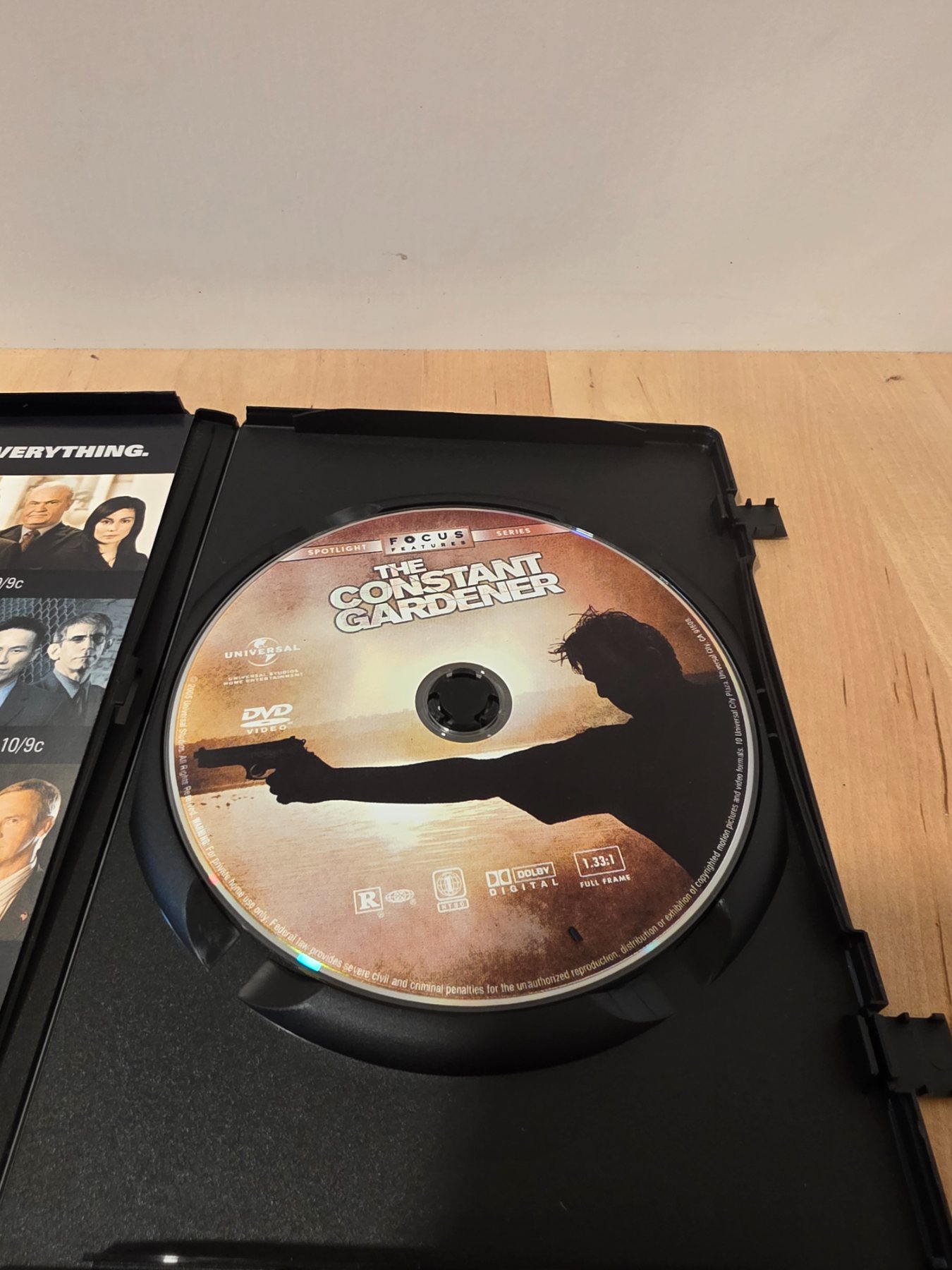 The Constant Gardener DVD 2005 Full Screen Ralph Fiennes Rachel Weisz - Image 3