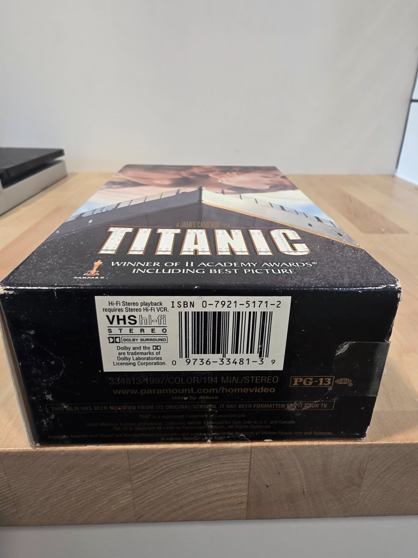 Titanic VHS Hi-Fi Stereo 2-Tape Set 1998 Leonardo DiCaprio Kate Winslet - Image 6