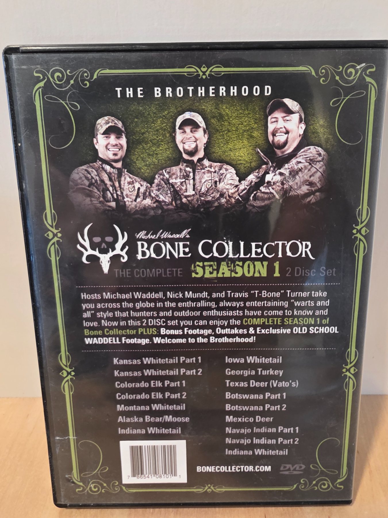 Michael Waddell's Bone Collector Season 1 2-Disc DVD Set - Image 2