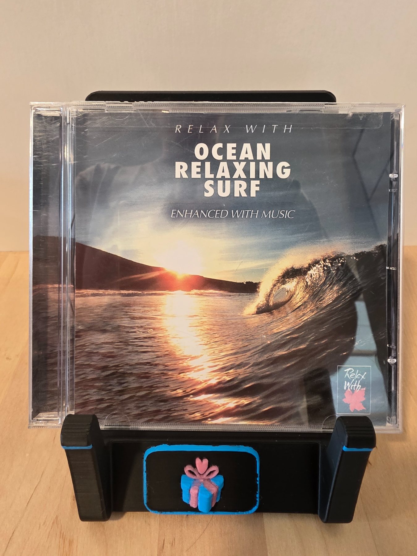 Relax With Ocean Relaxing Surf Enhanced With Music CD CMM 609-2