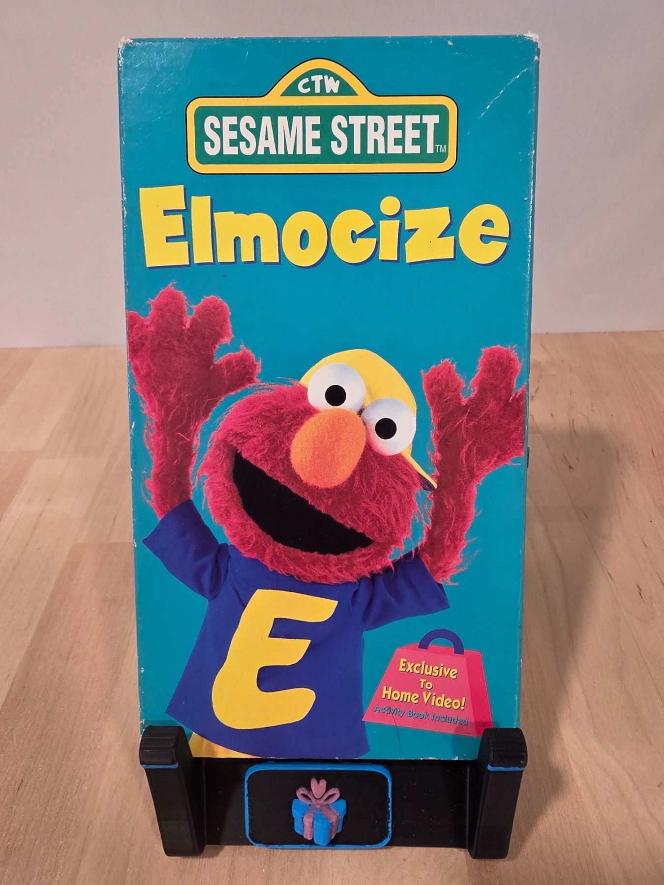 Sesame Street Elmocize VHS 1996 Elmo Cyndi Lauper Sony Wonder