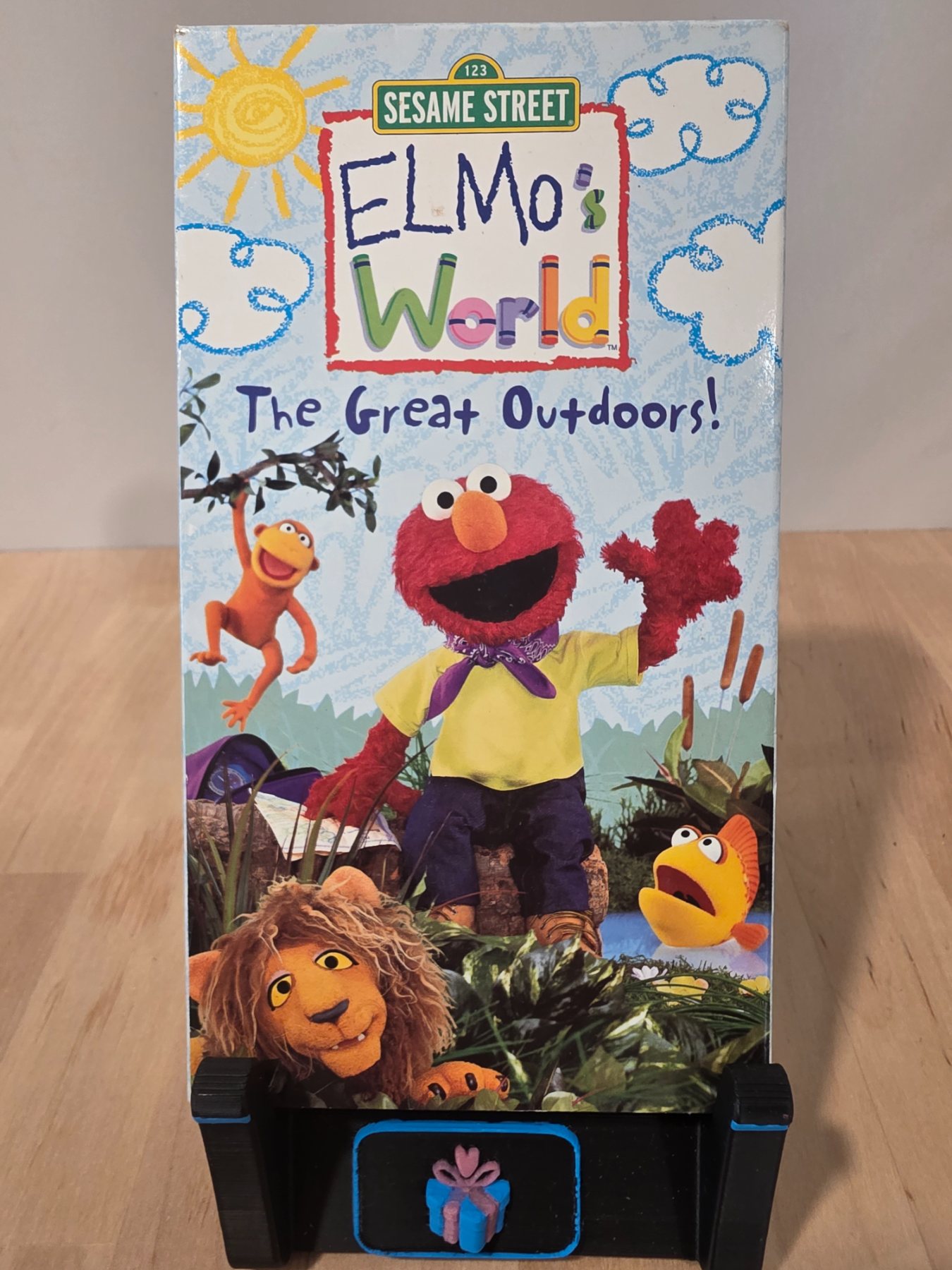 Sesame Street Elmo's World The Great Outdoors VHS 2003 Sony Wonder