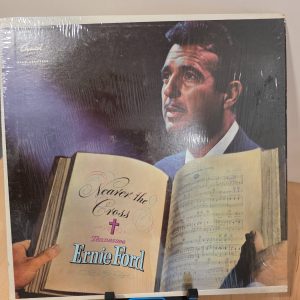 Tennessee Ernie Ford Nearer the Cross Capitol T-1005 Gospel Vinyl LP