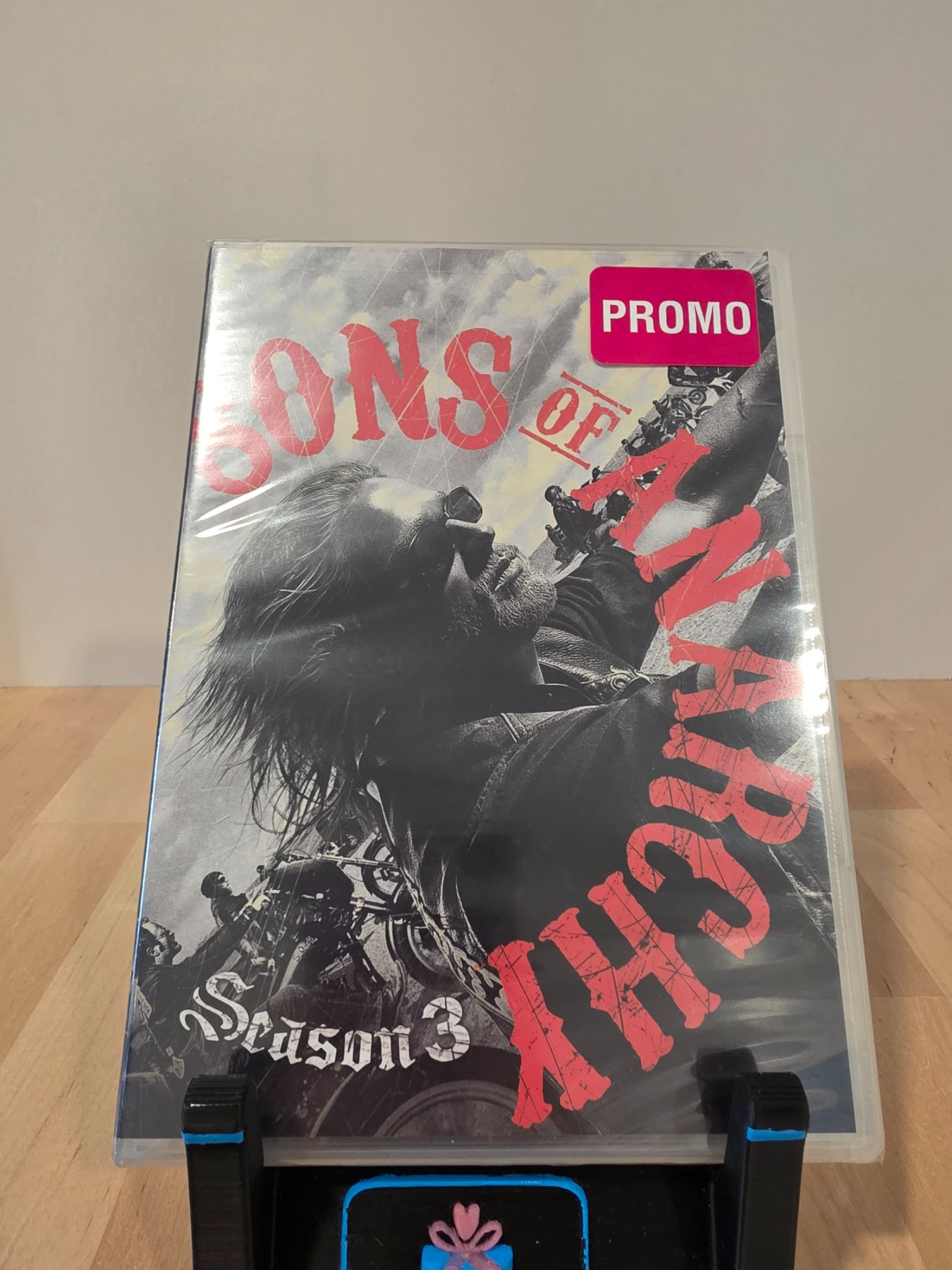 Sons of Anarchy Season 3 Widescreen 4-Disc DVD Set Promo