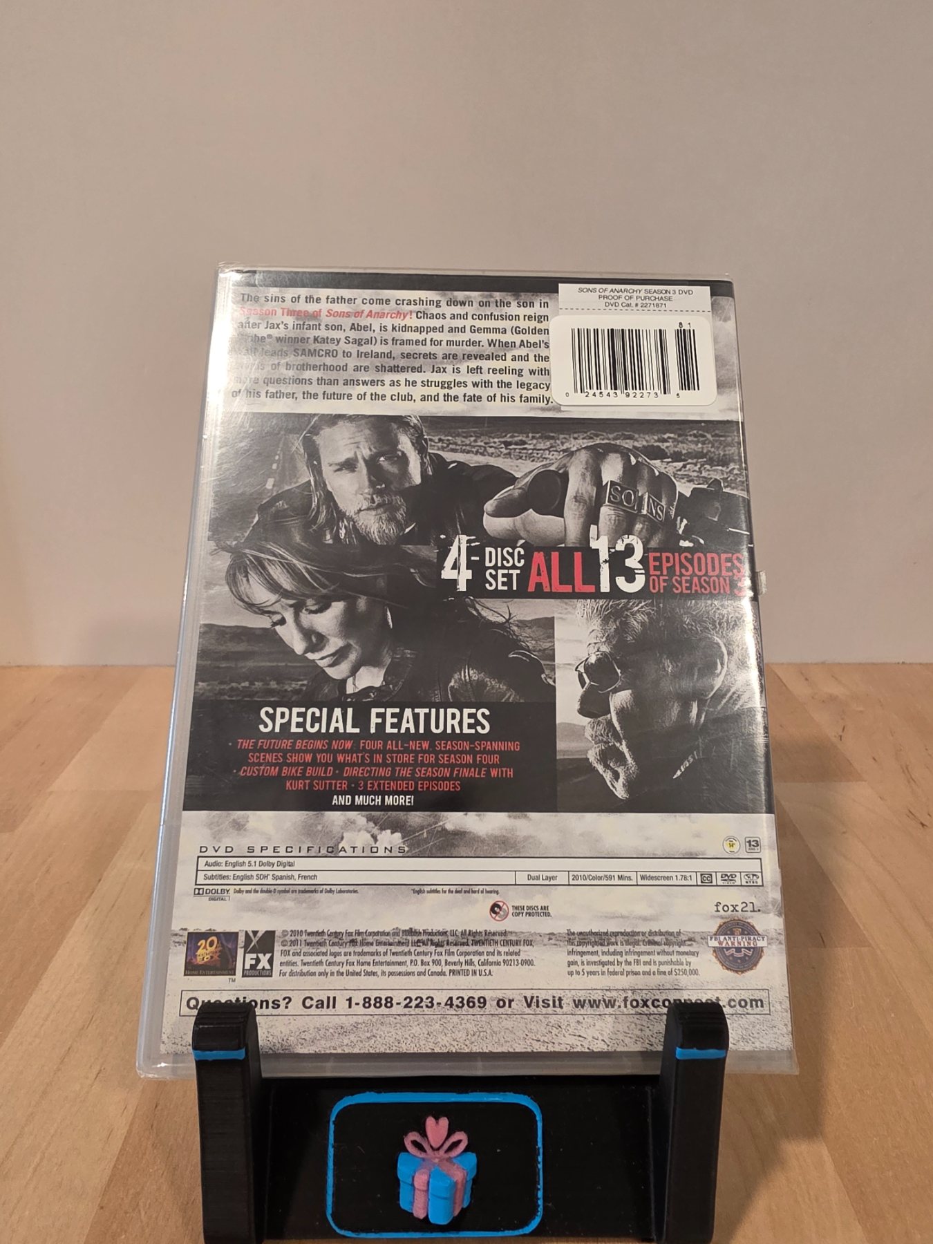 Sons of Anarchy Season 3 Widescreen 4-Disc DVD Set Promo - Image 2