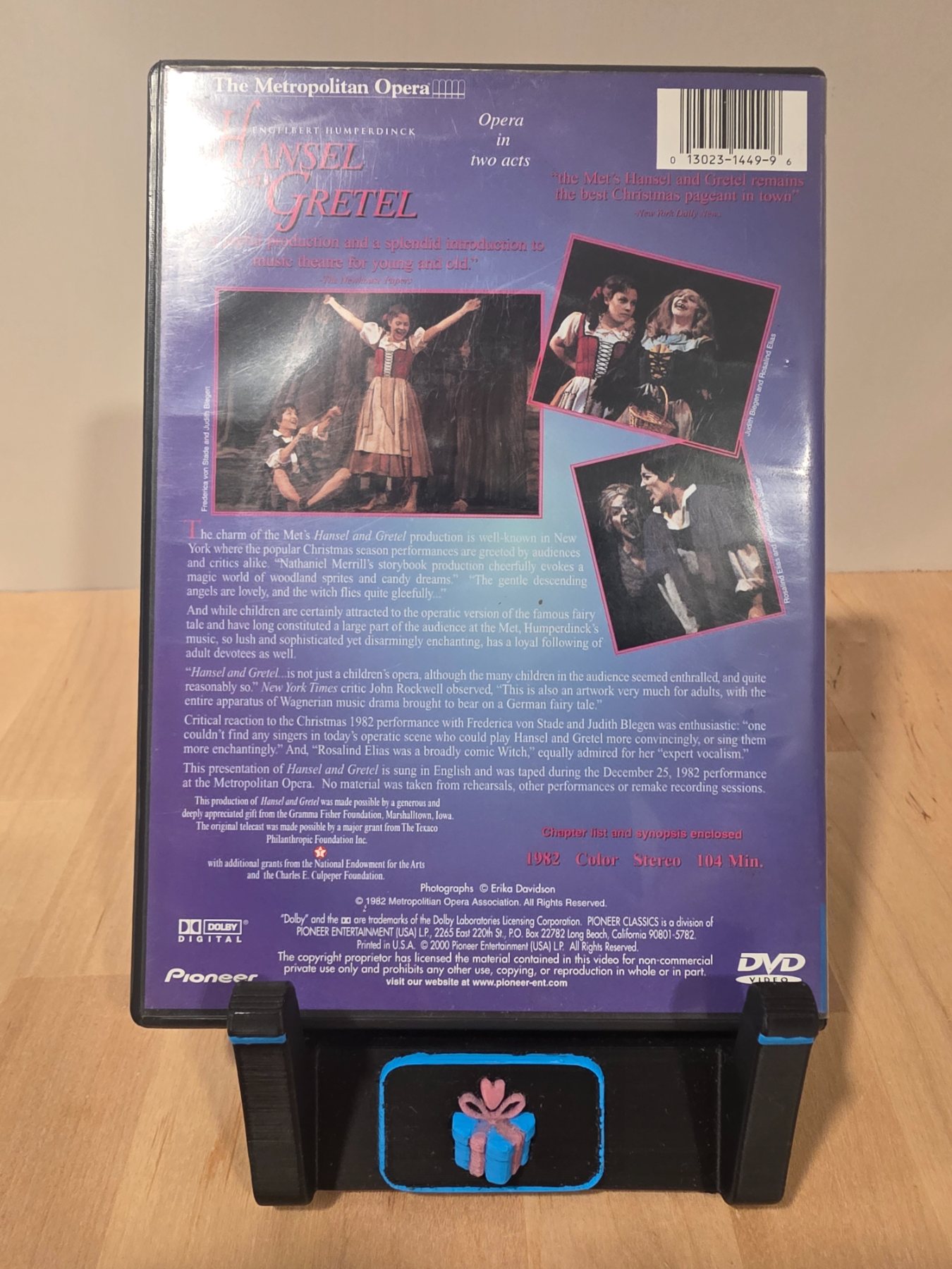 Hansel and Gretel Metropolitan Opera 1982 Pioneer Classics DVD - Image 2