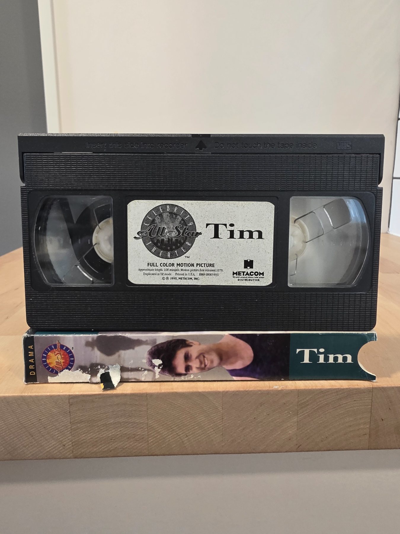 Tim VHS 1995 Mel Gibson Piper Laurie Drama Metacom - Image 3