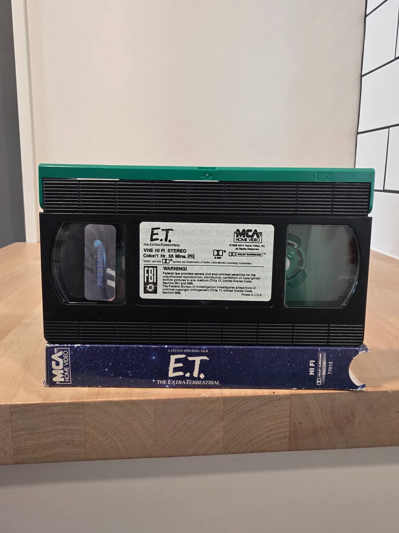 E.T. The Extra-Terrestrial VHS 1988 MCA Hi-Fi Stereo Green Reels - Image 3