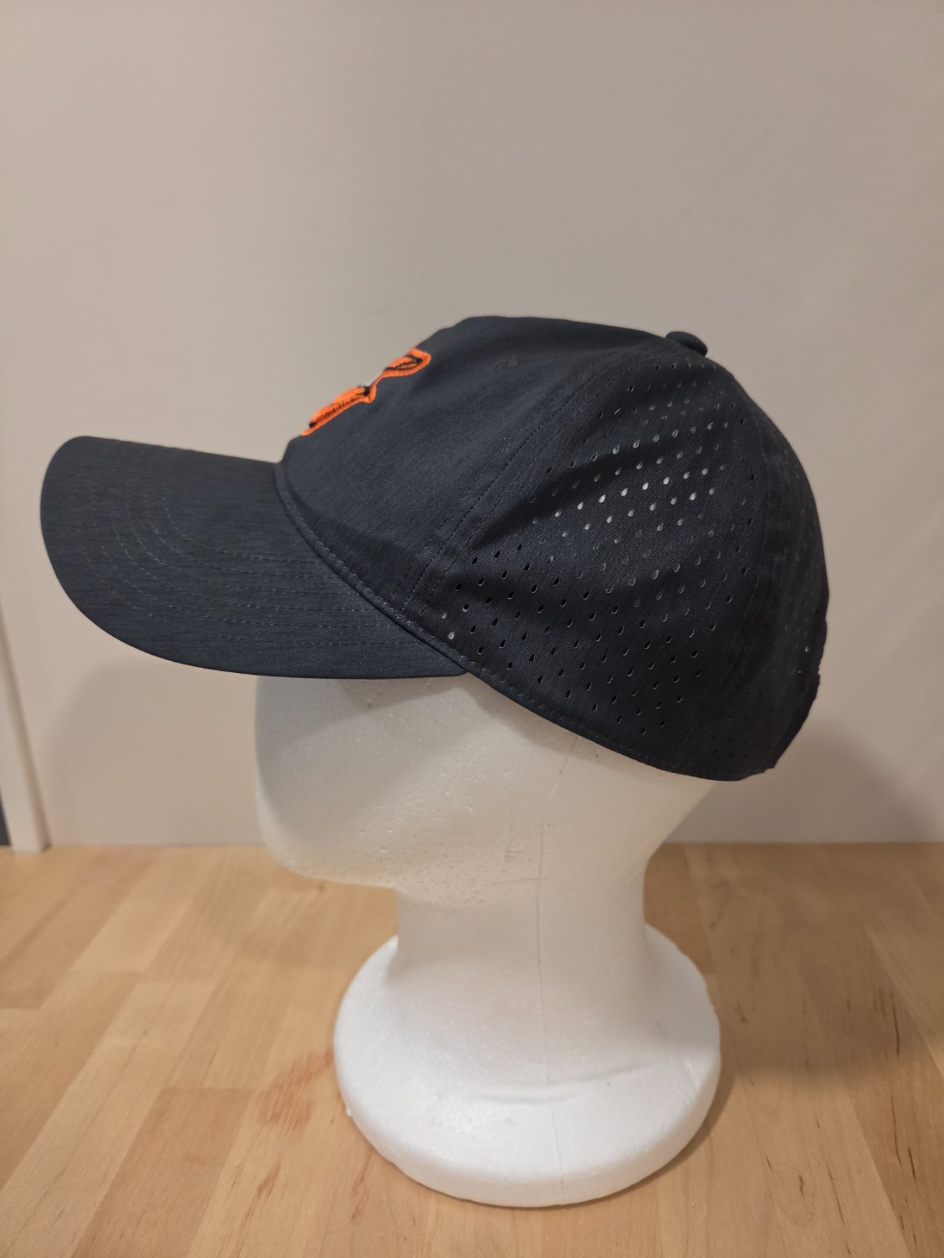 Baltimore Orioles MLB Adjustable Black Baseball Cap Embroidered Bird Logo - Image 2