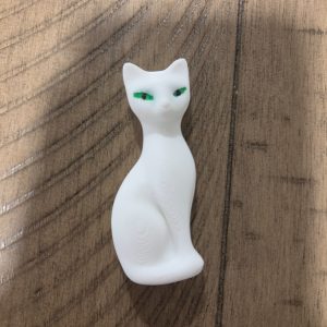 White midcentury Cat 3D Printed Refrigerator Magnet Green Eyes