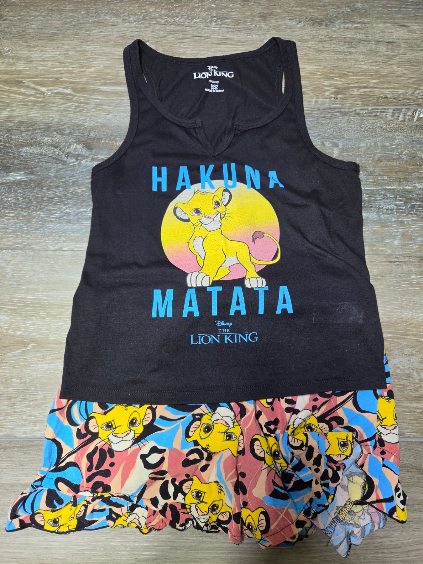Disney Lion King Hakuna Matata Pajama Set Girls S 4-6 Simba