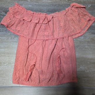 No Boundaries Off Shoulder Lace Ruffle Top Juniors S 3-5 Coral