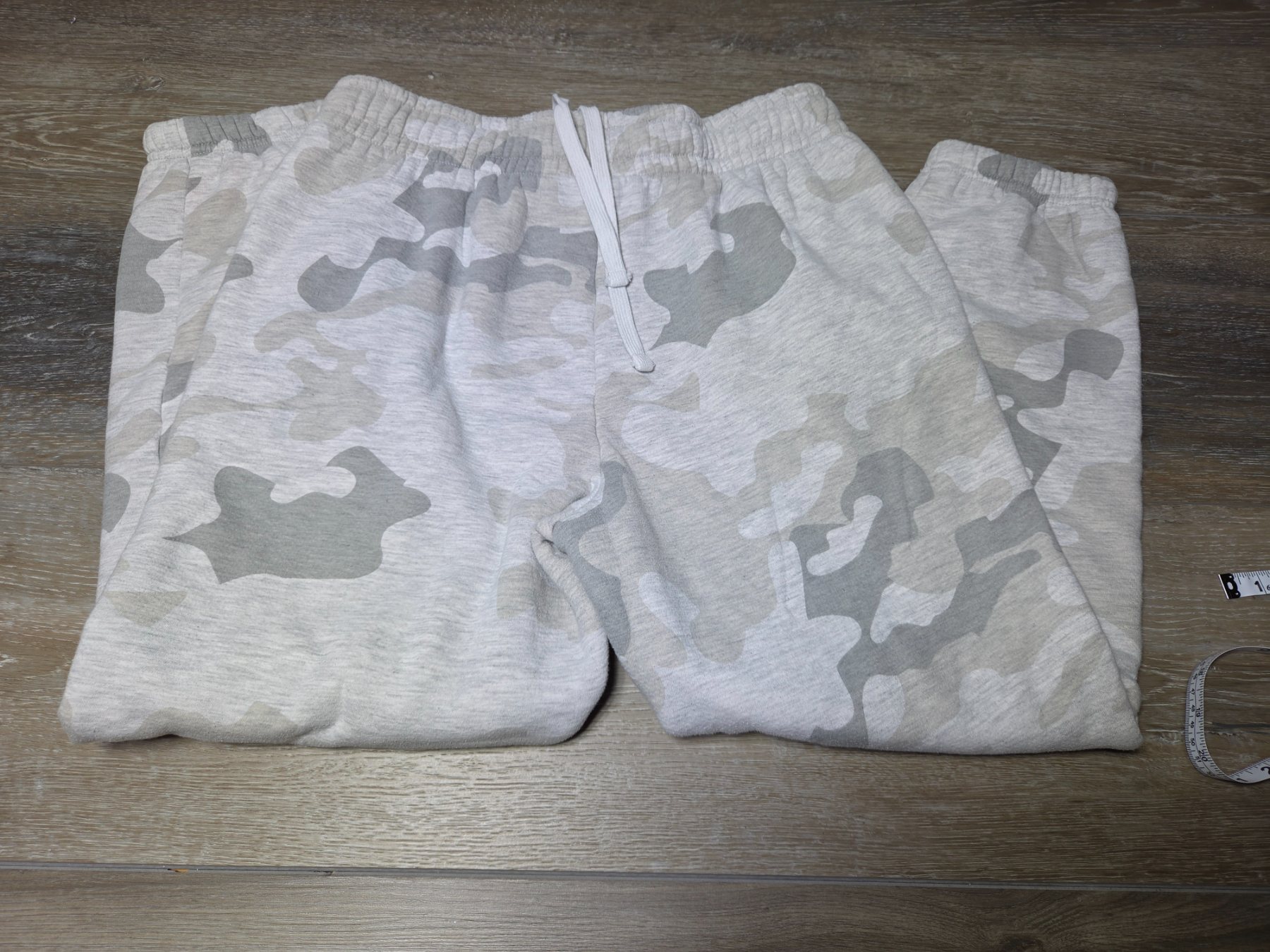 No Boundaries Camo Faux Shearling Jogger Sweatpants Girls M 8-10 Gray - Image 2