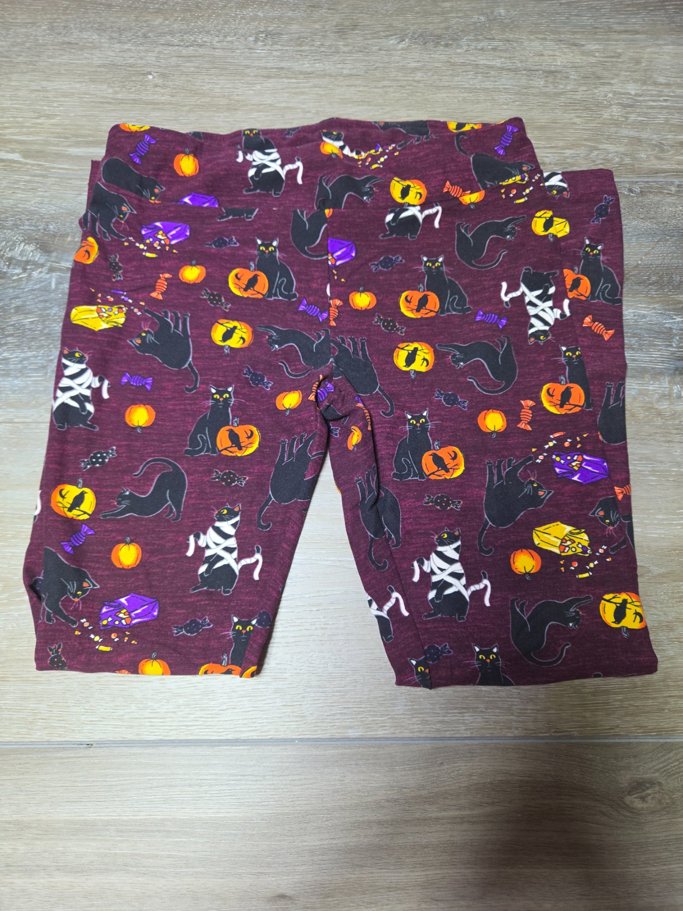 Way to Celebrate Halloween Leggings Girls M 8-10 Burgundy Black Cats