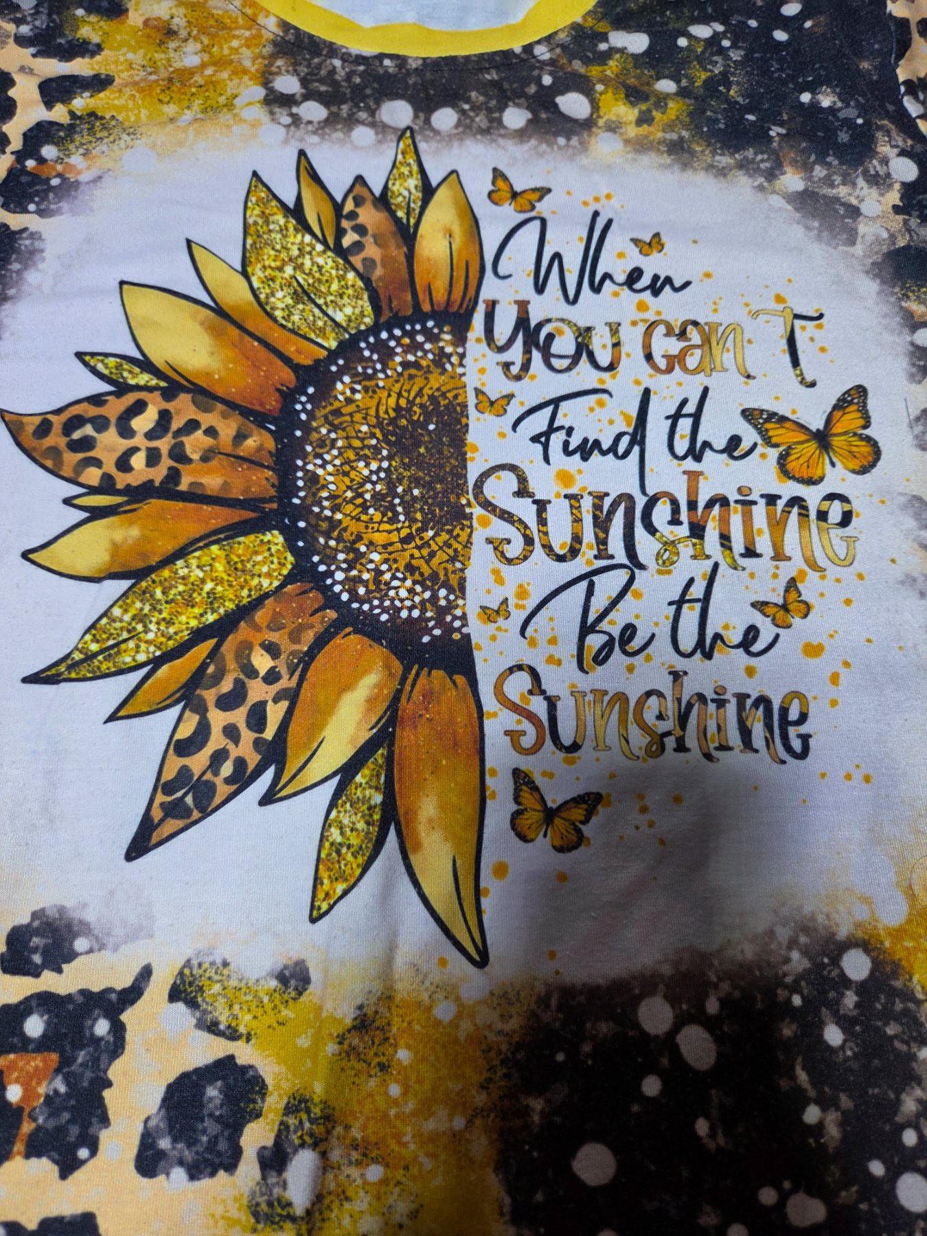 Womens Medium Sunflower Leopard Graphic T-Shirt Yellow Black - Image 2