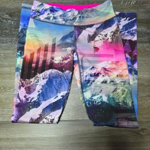 Live Love Dream Women’s S/P Mountain Print Leggings Multicolor