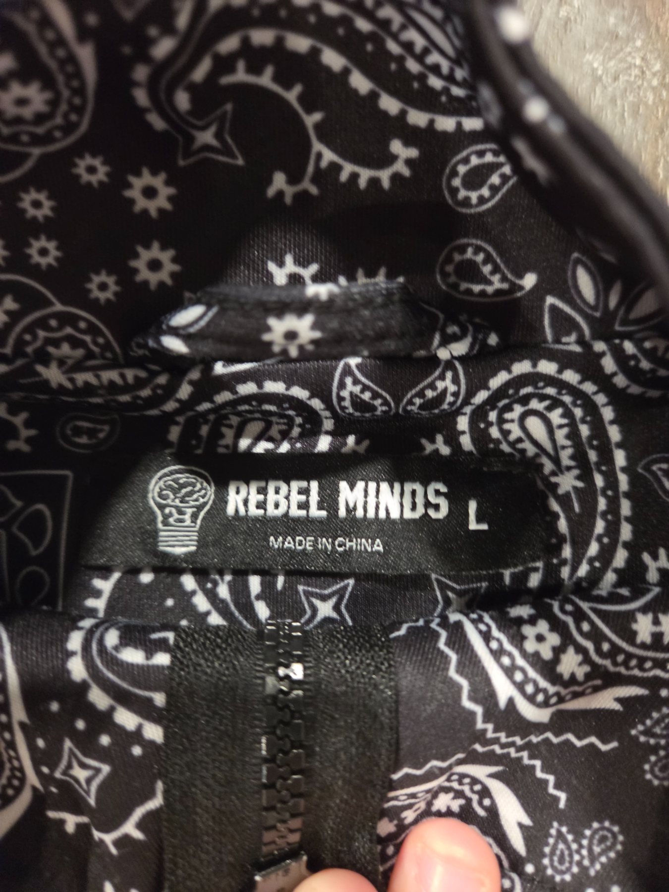 Rebel Minds Bandana Paisley Full Zip Track Jacket Men's L Red Black - Image 2