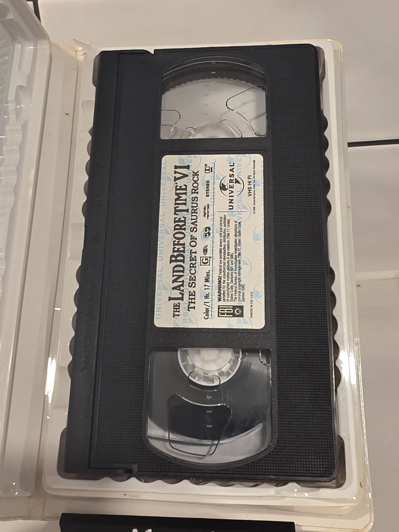 The Land Before Time VI The Secret of Saurus Rock VHS 1998 Clamshell - Image 3