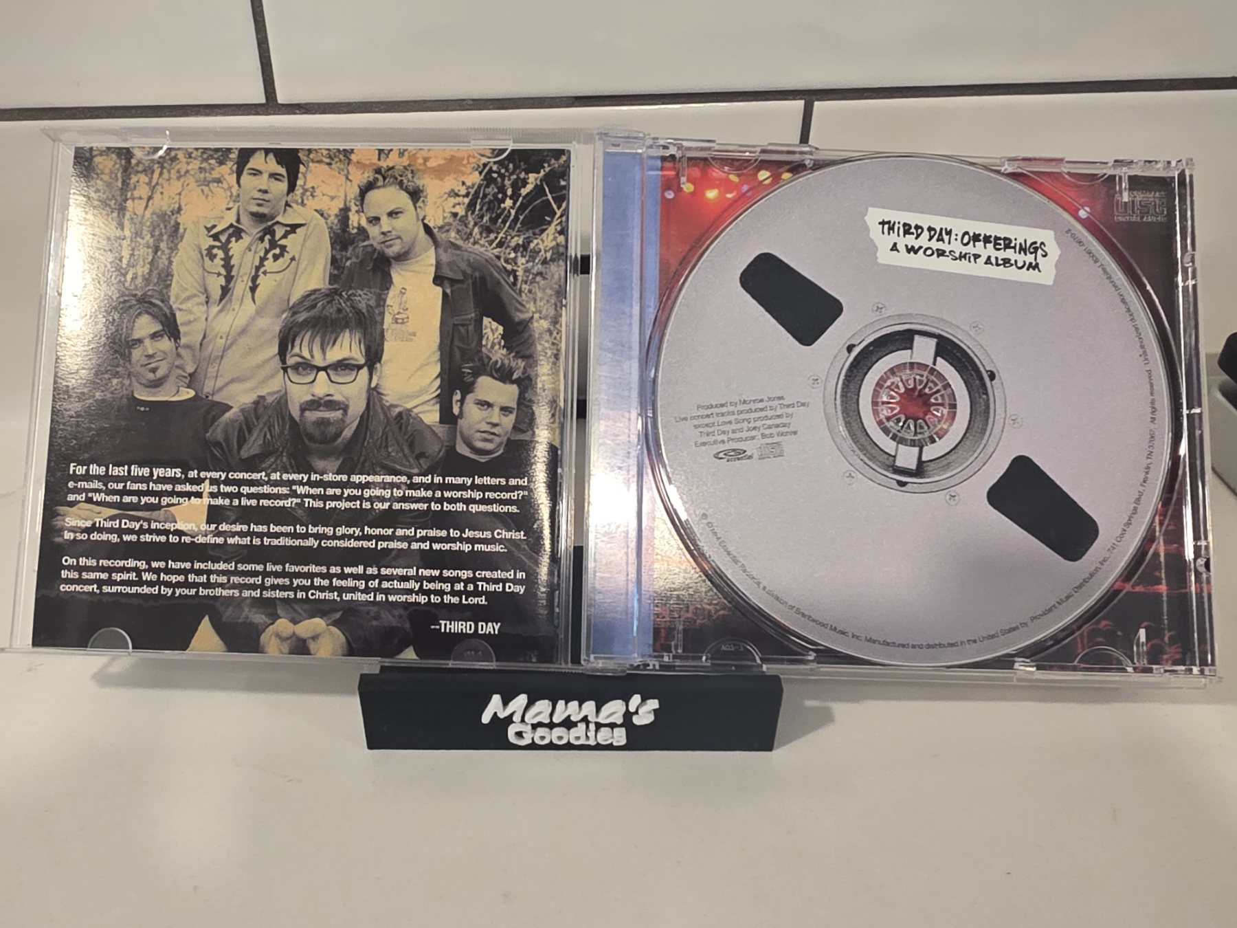 Third Day Offerings A Worship Album CD 2000 Essential Records - Image 3