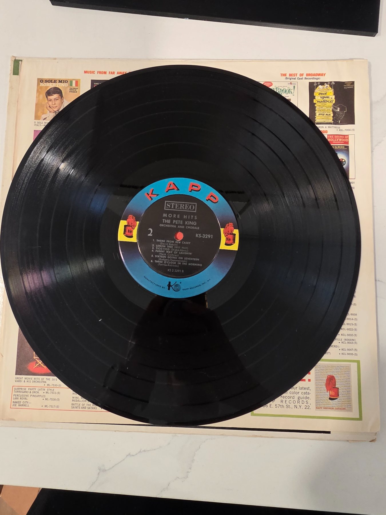 Pete King Orchestra & Chorale More Hits Stereo LP Kapp KS-3291 - Image 4