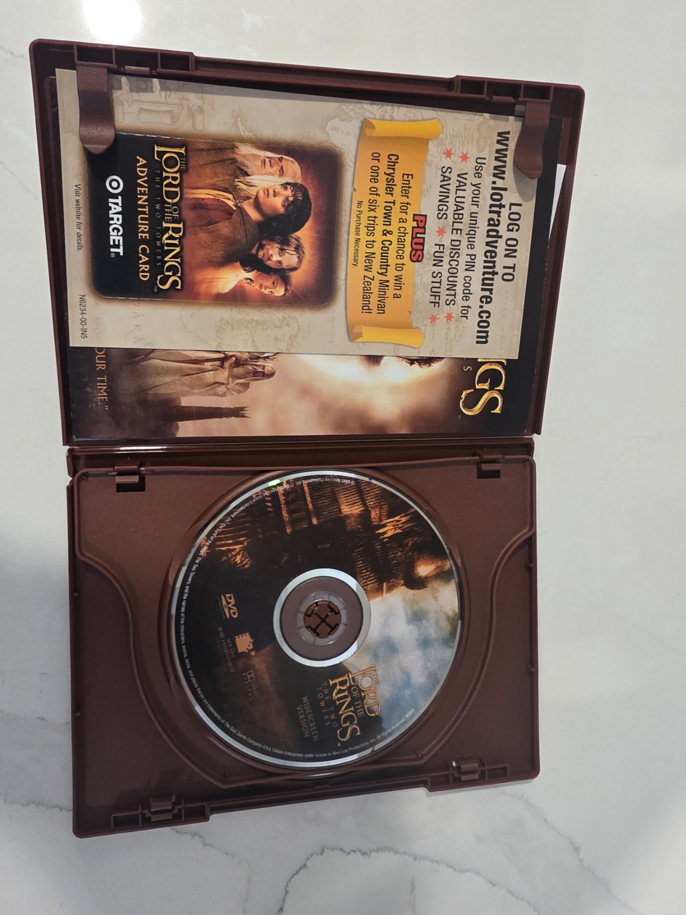 The Lord of the Rings The Two Towers Widescreen 2-Disc DVD - Image 3
