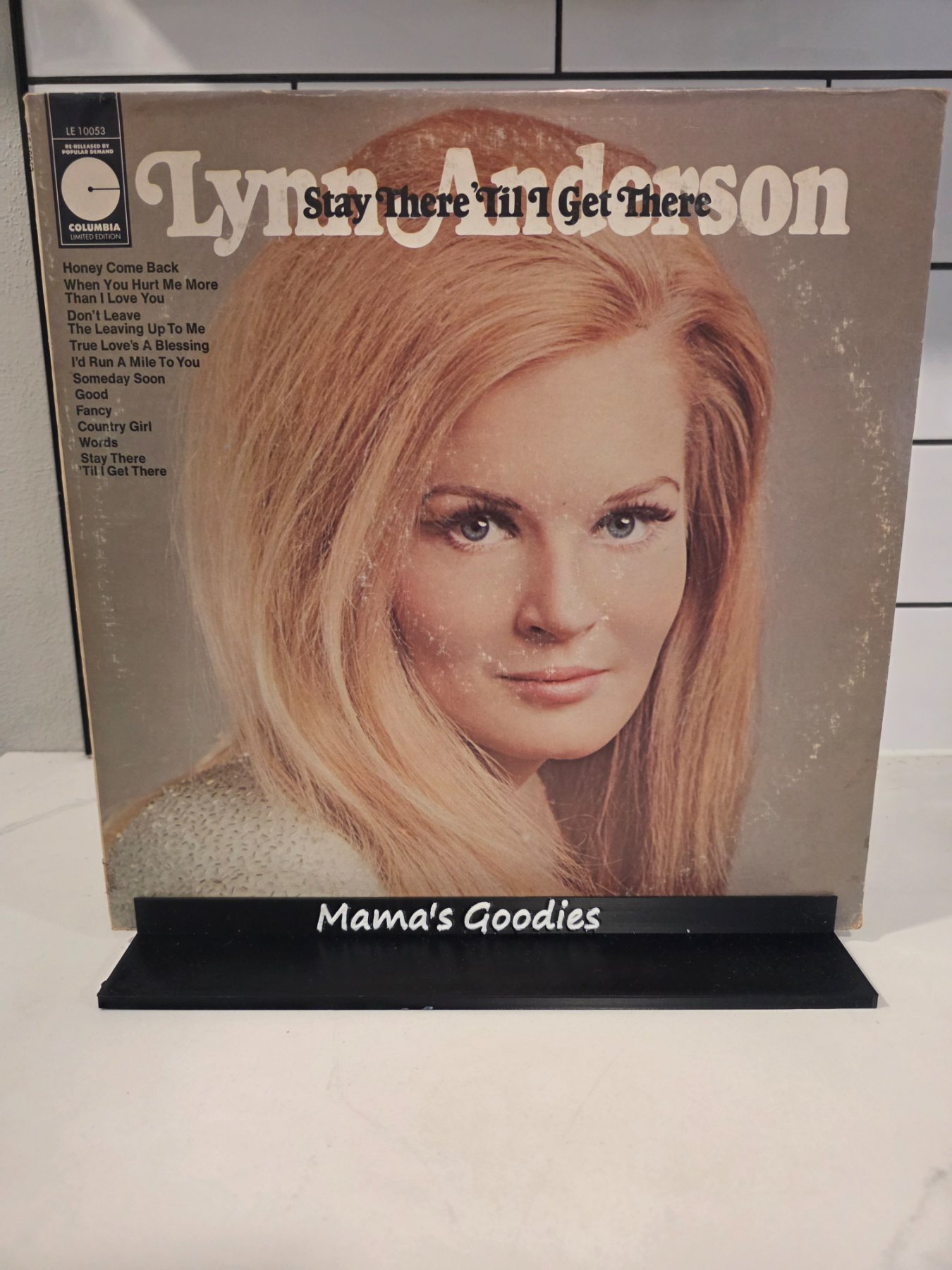 Lynn Anderson Stay There 'Til I Get There LP Columbia LE 10053 Country