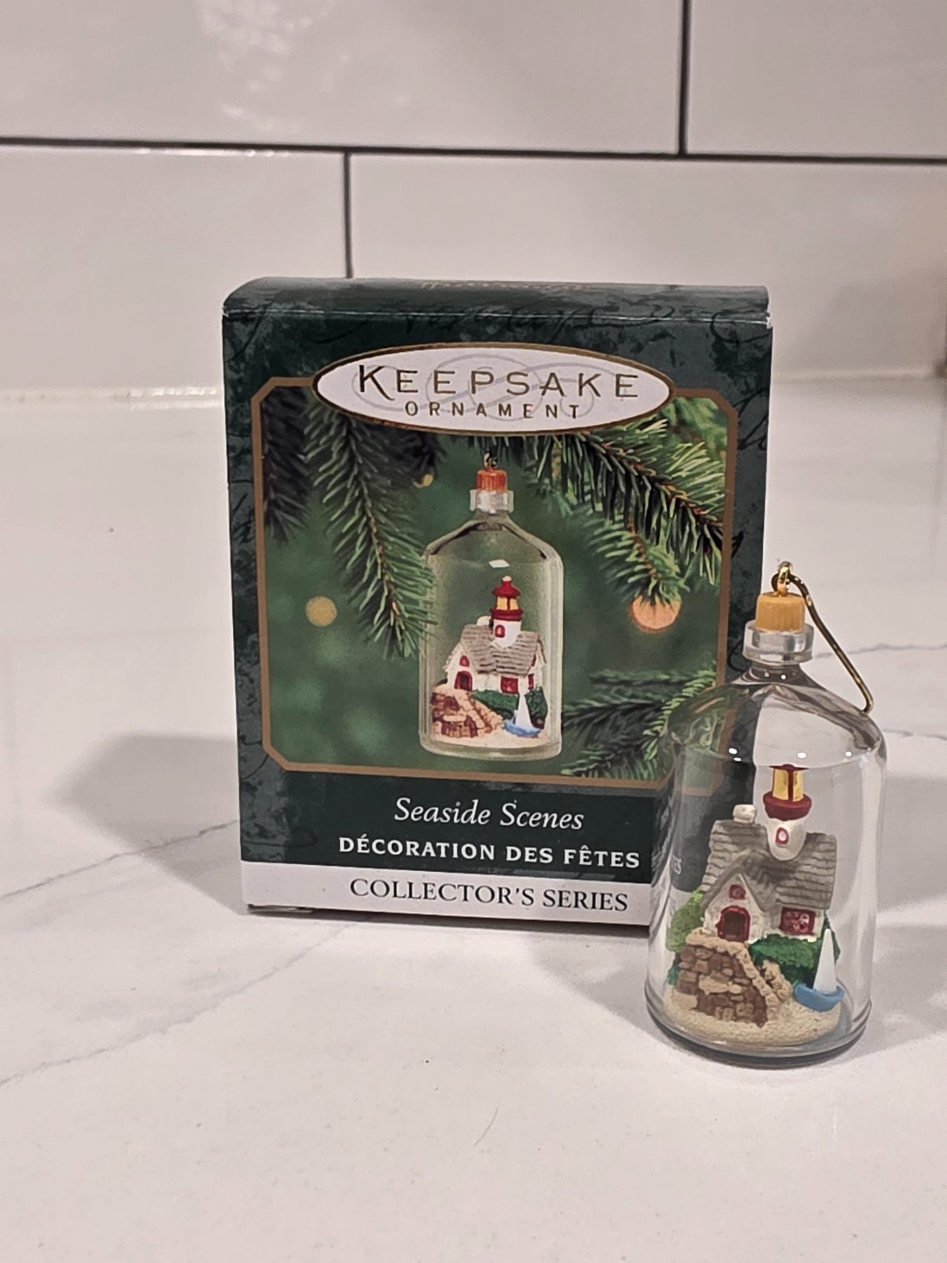 Hallmark Keepsake 2000 Seaside Scenes Miniature Lighthouse Ornament #2