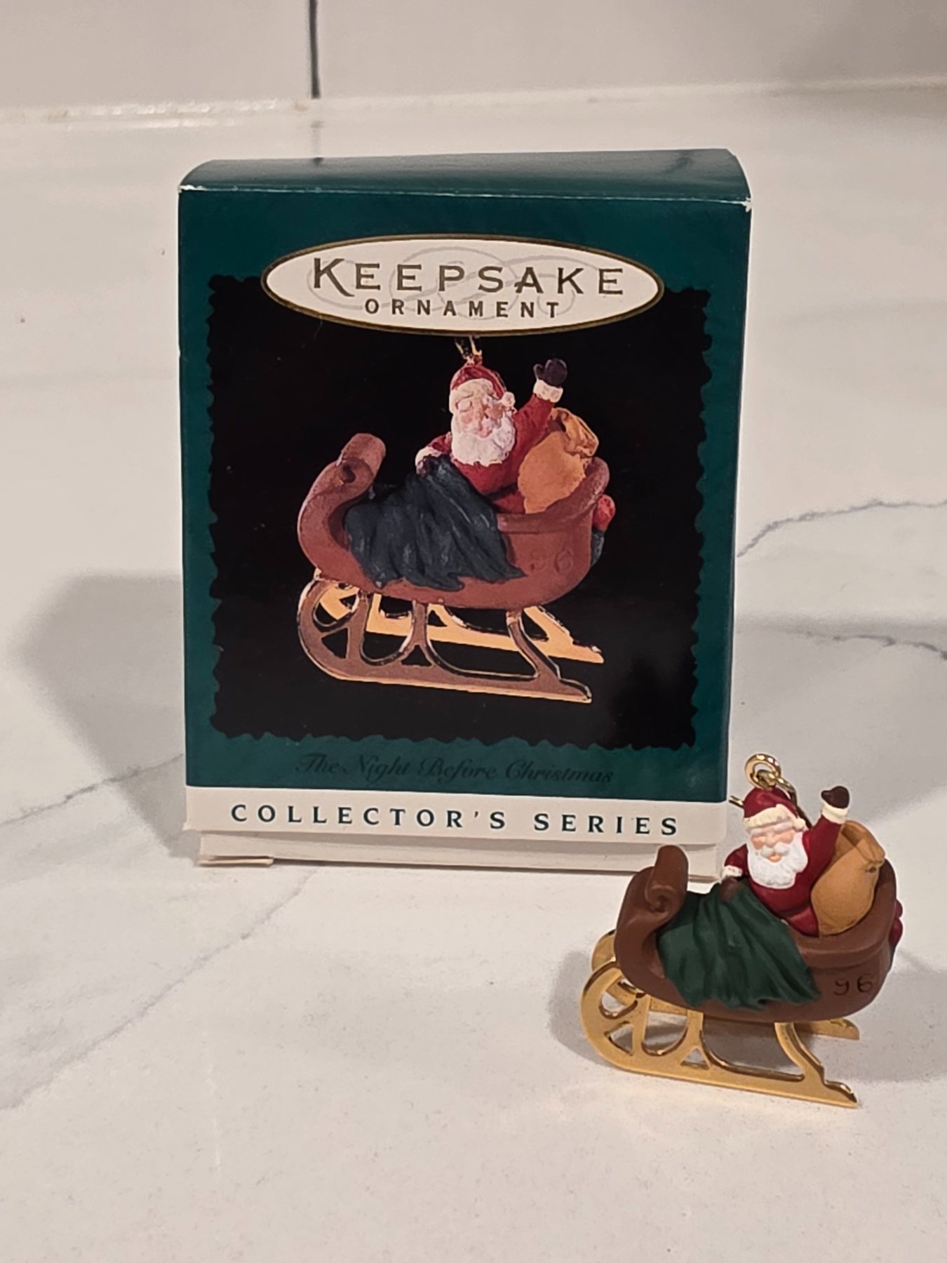 Hallmark 1996 The Night Before Christmas Miniature Ornament #5 QXM4104