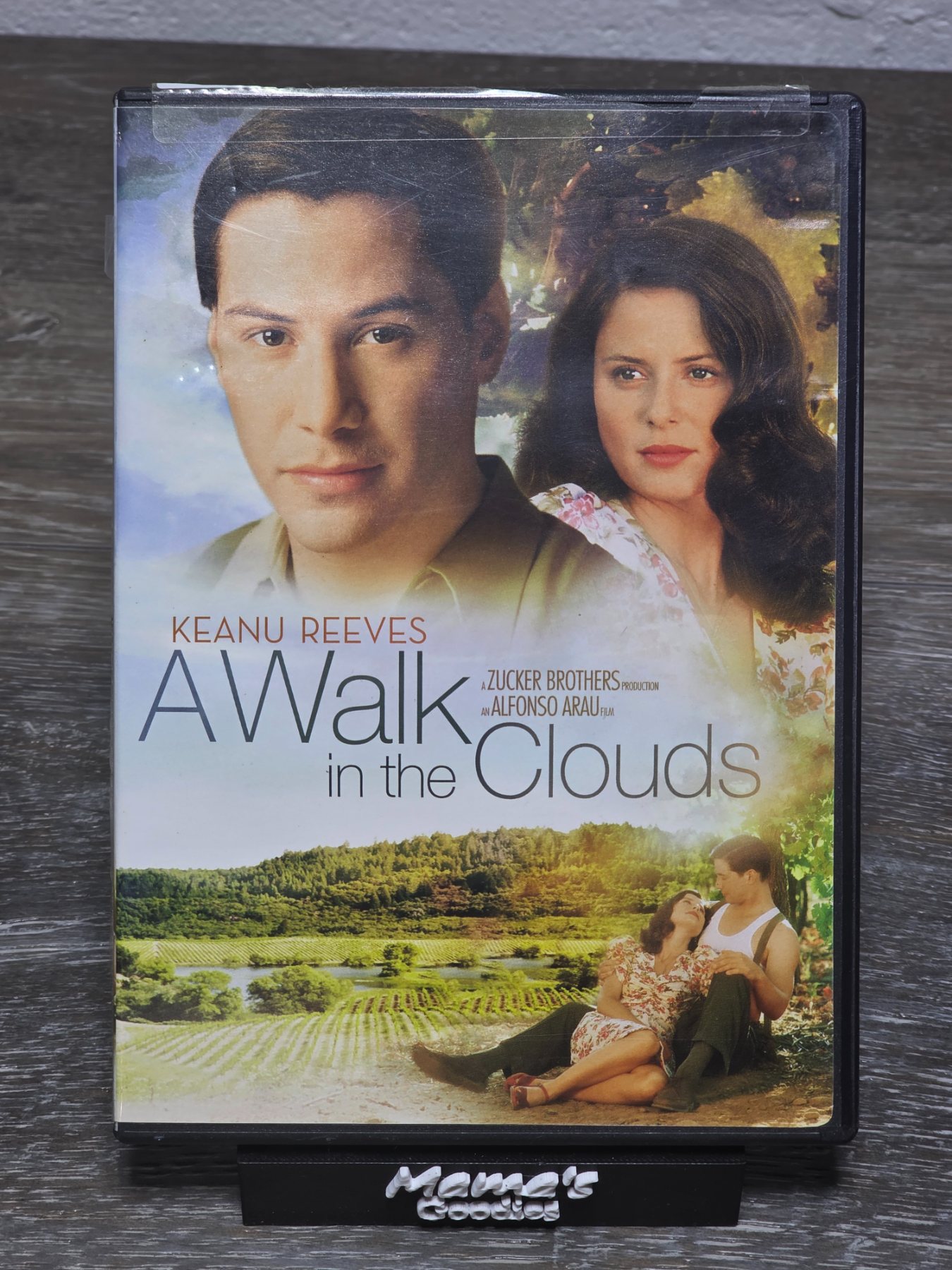 A Walk in the Clouds DVD 1995 Keanu Reeves Widescreen Fullscreen