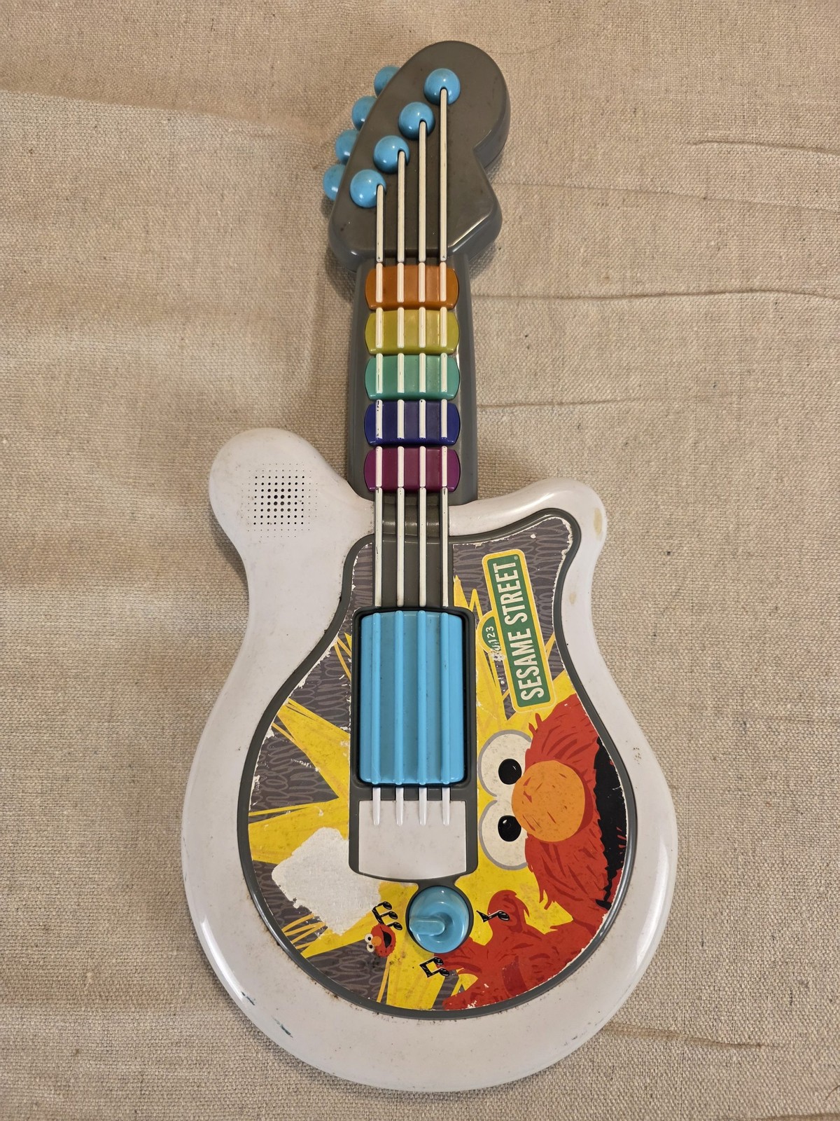 Sesame Street Let's Rock With Elmo Musical Toy Guitar 2010 Used - Image 2